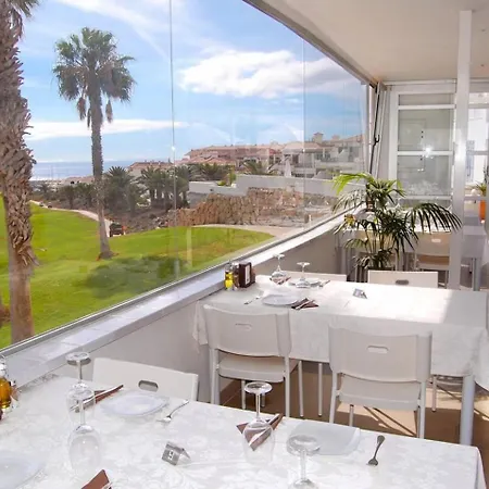 Amarilla Golf 4*