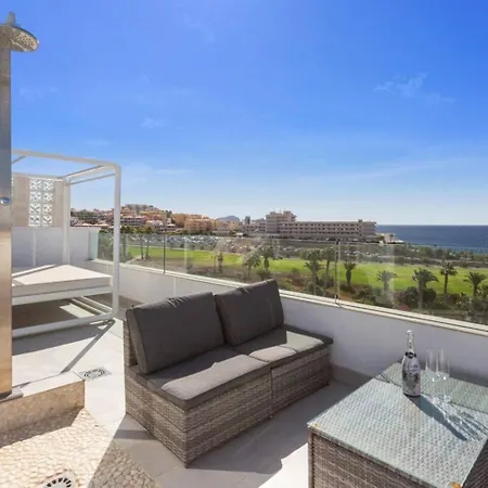 Amarilla Golf Aparthotel 4*