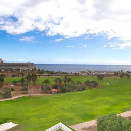 Amarilla Golf Aparthotel